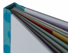 Cargar imagen en el visor de la galería, Buenas maneras - Lily aprende a saludar - Valores