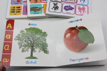Cargar imagen en el visor de la galería, Set de 4 Libros Kinderpedia Vocales, Colores, Animales, Números - Pasta Dura

